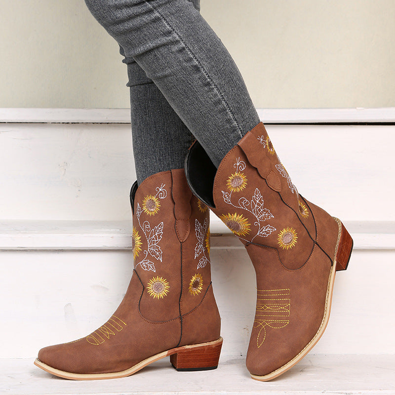 Damen Cowboystiefel mit verspieltem Blumenmuster Stalluxe