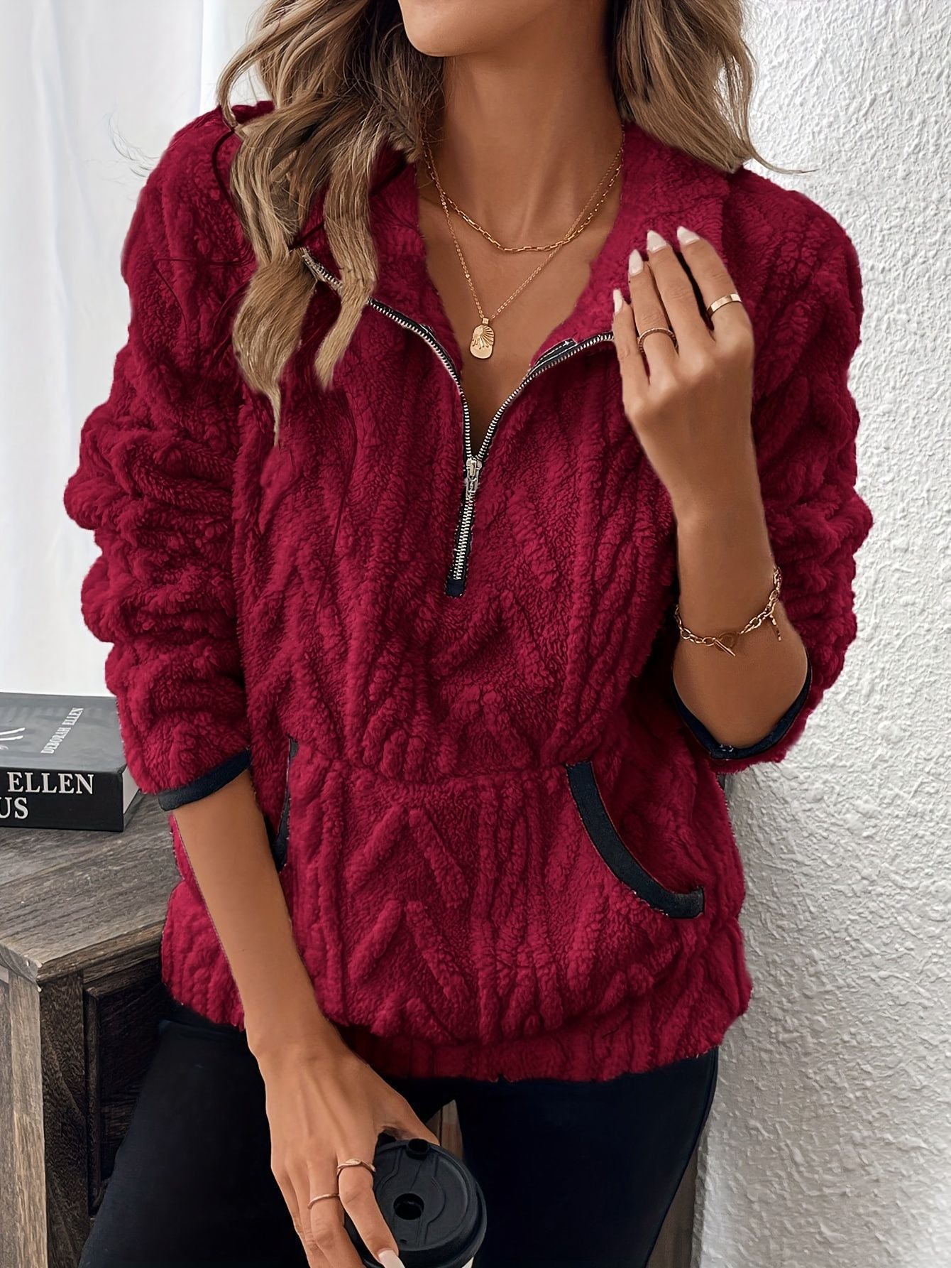 Damen Kuschelige Sweatjacke mit Stehkragen und praktischem Reißverschluss Stalluxe