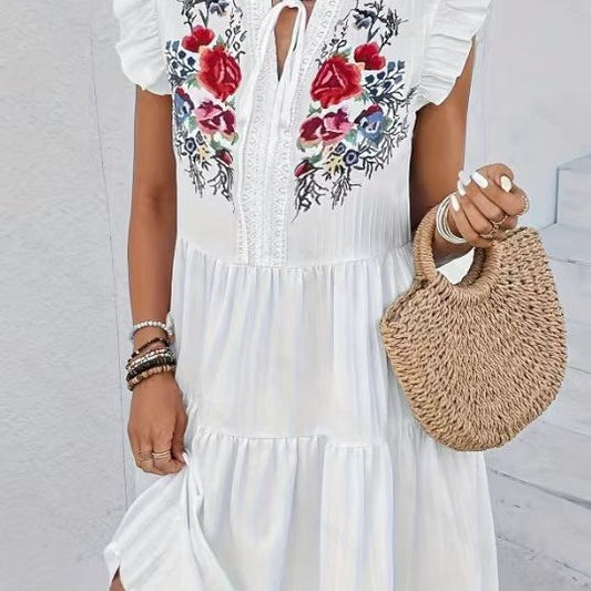 Damen Luftiges Kleid mit romantischen Stickereien Stalluxe