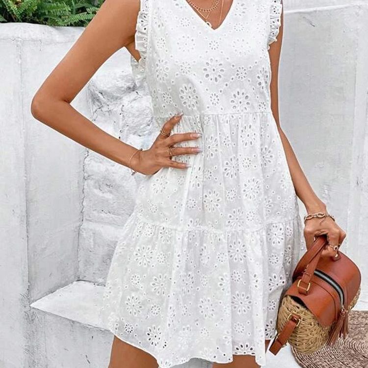 Damen luftiges Sommerkleid mit floralen Stickereien und Rüschendetails Stalluxe