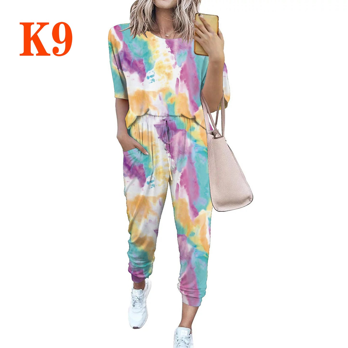 Damen Leichter Freizeit-Jumpsuit mit einem auffälligen Batik-Muster und praktischen Taschen Stalluxe