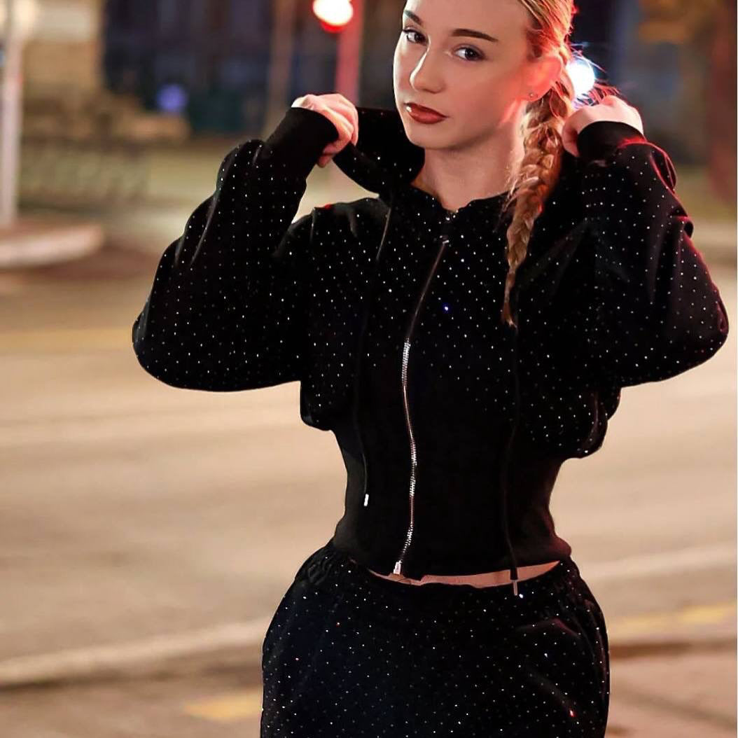 Damen Freizeitanzug mit Glitzerakzenten und bequemer Passform Stalluxe