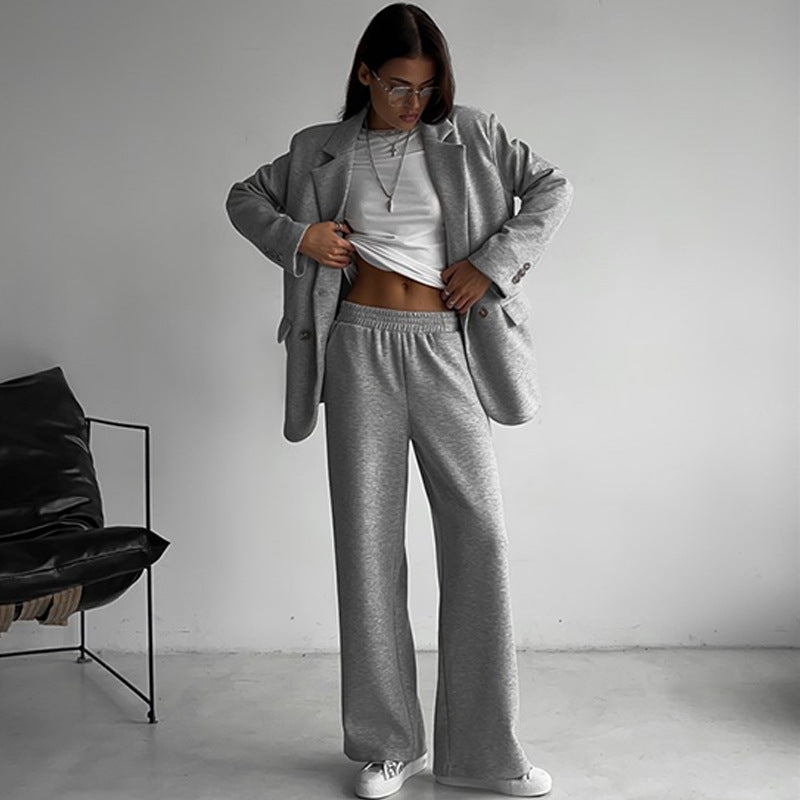 Damen moderne Jogginganzug mit doppelter Knopfleiste und weitem Schnitt Stalluxe