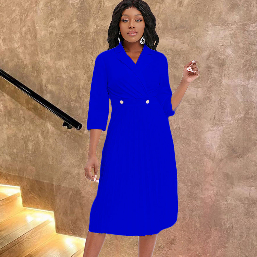 Damen elegantes Figurschmeichelndes Kleid mit tailliertem Schnitt und modischem Knopfdetail Stalluxe