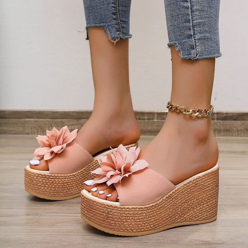 Damen Plateausandalen mit floralem Dekor und rutschfester Sohle Stalluxe