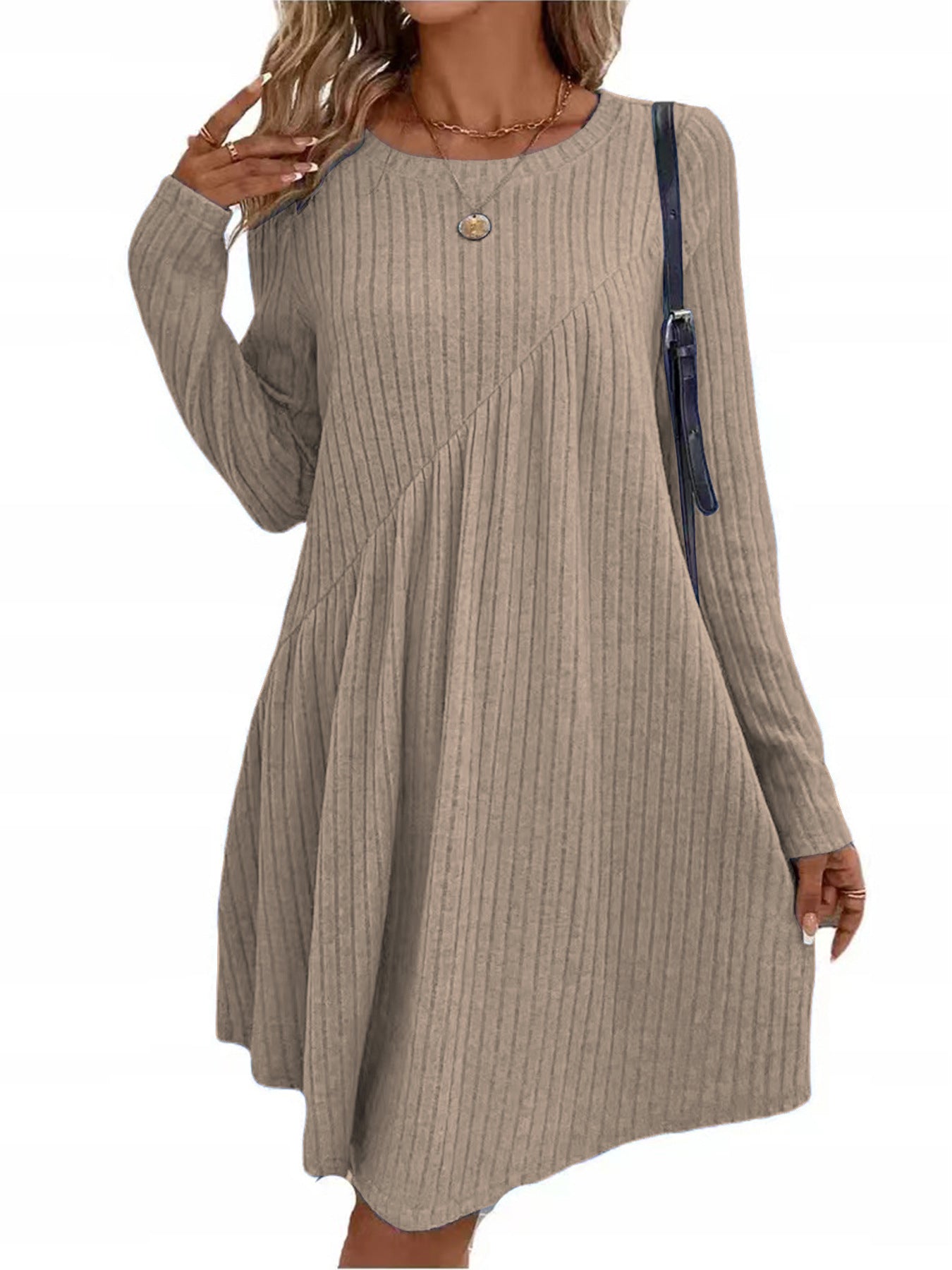 Damen lässiges Strickkleid mit long-sleeve und asymmetrischem Saum Stalluxe