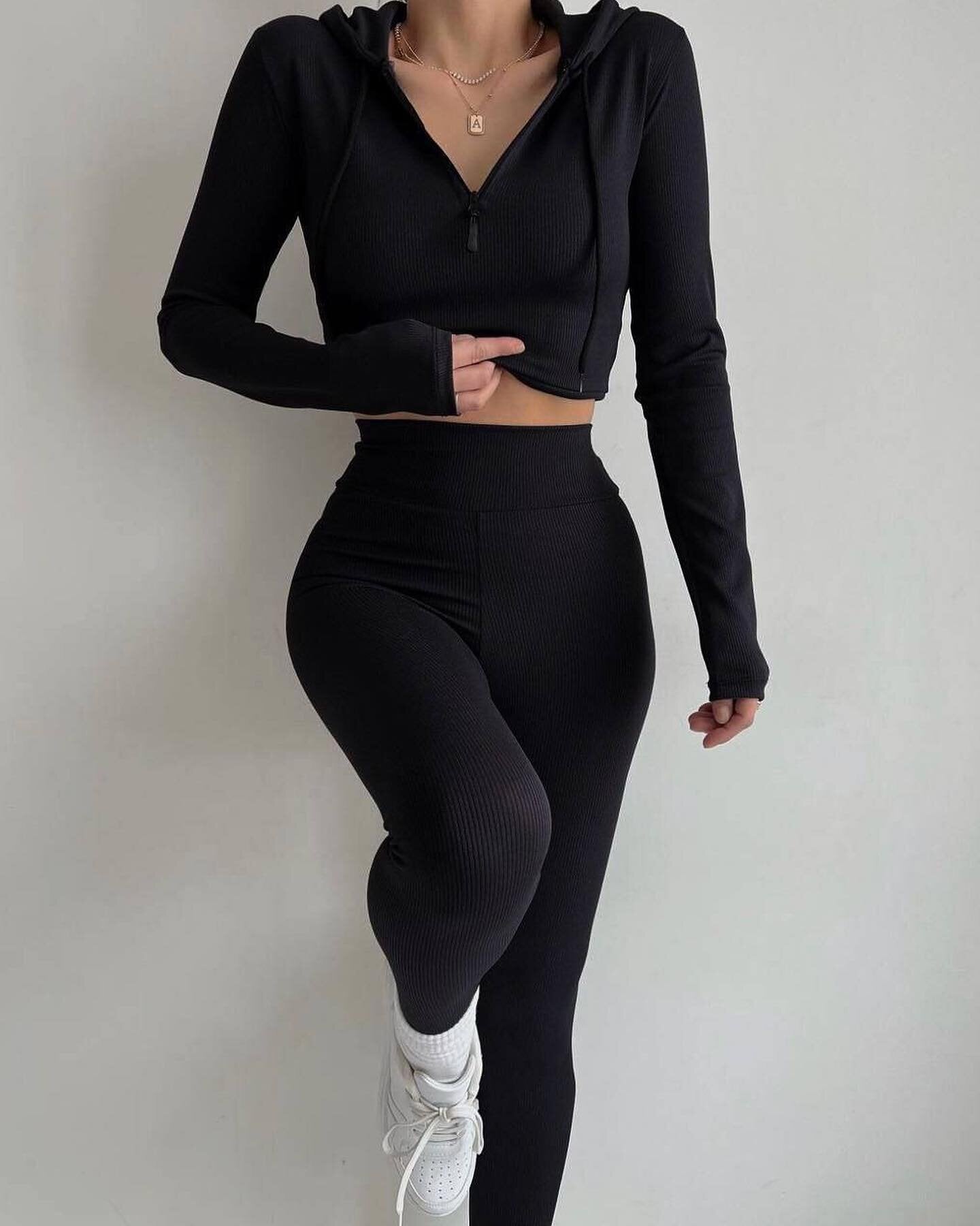 Damen sportlicher Langarm-Body mit Reißverschluss Stalluxe