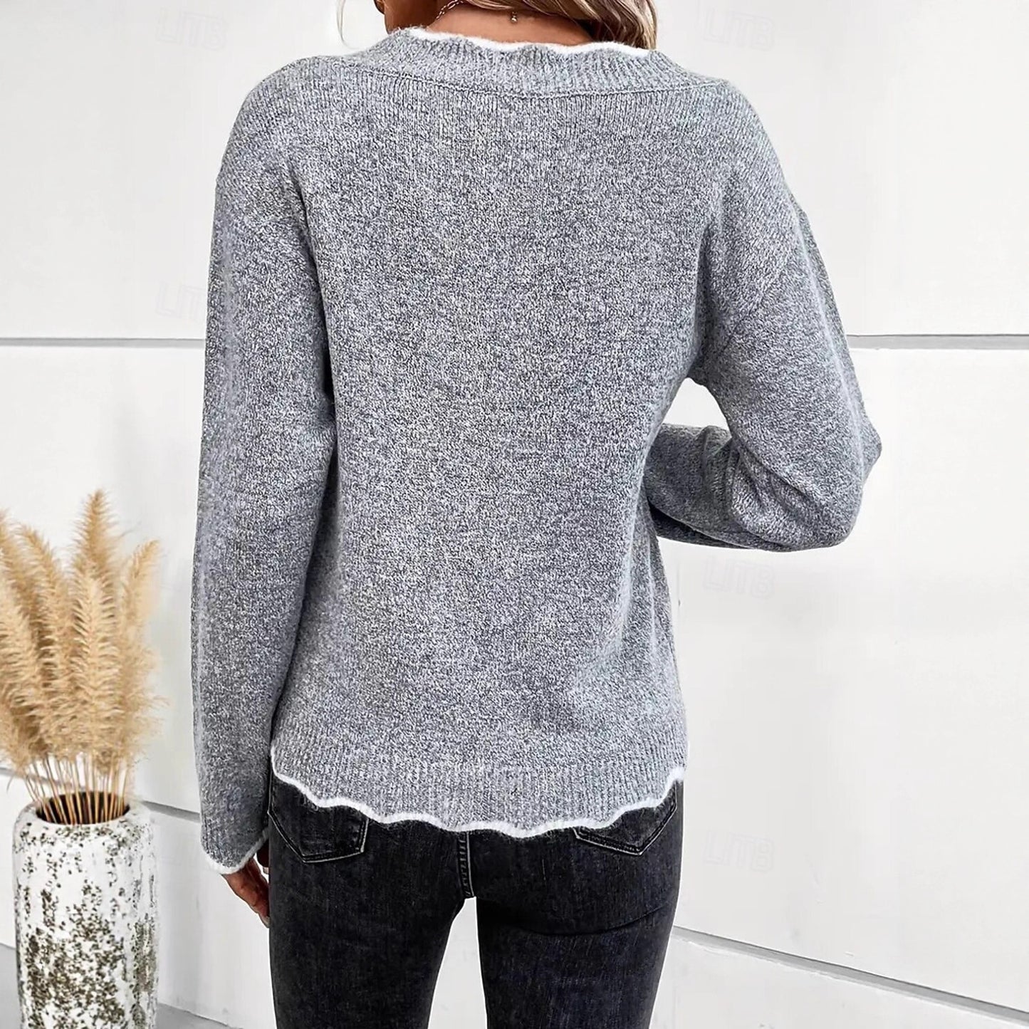 Damen Strickpullover mit wellenförmigem Ausschnitt und kontrastierenden Details Stalluxe