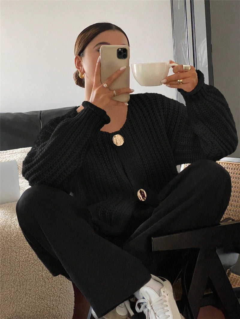 Damen Grobstrick-Jacke mit eleganten Knöpfen und Taschen Stalluxe