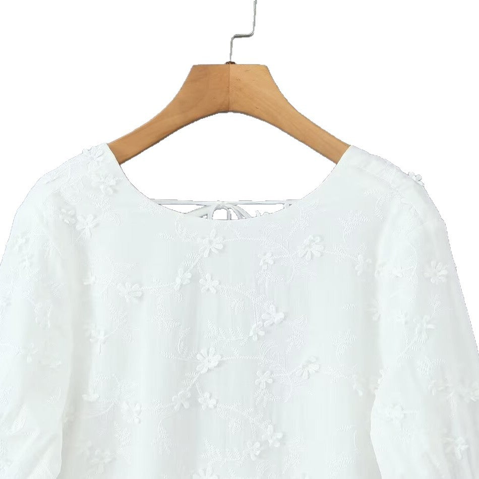 Damen luftiges Sommerkleid mit floralem Stickereidesign und voluminösen Ärmeln Stalluxe