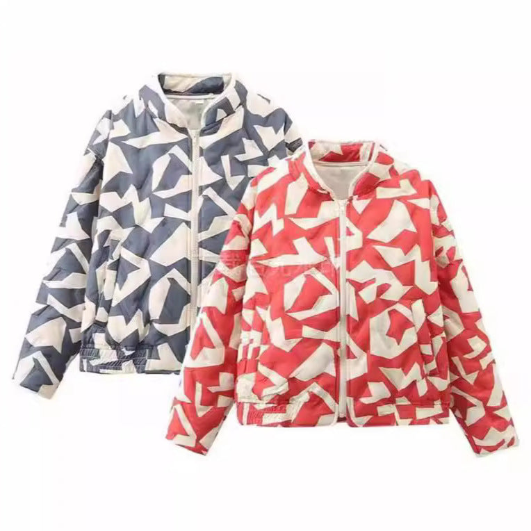 Damen Trendige gepolsterte Jacke im geometrischen Design Stalluxe