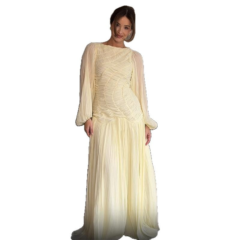 Damen Elegantes Maxikleid mit ausgefallenem Design und Plisseedetails Stalluxe