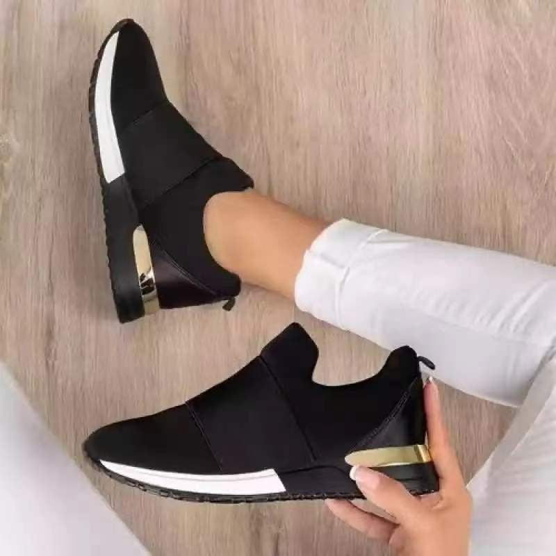 Damen sportliche Slip-On Sneakers mit elegantem Metallic-Detail Stalluxe
