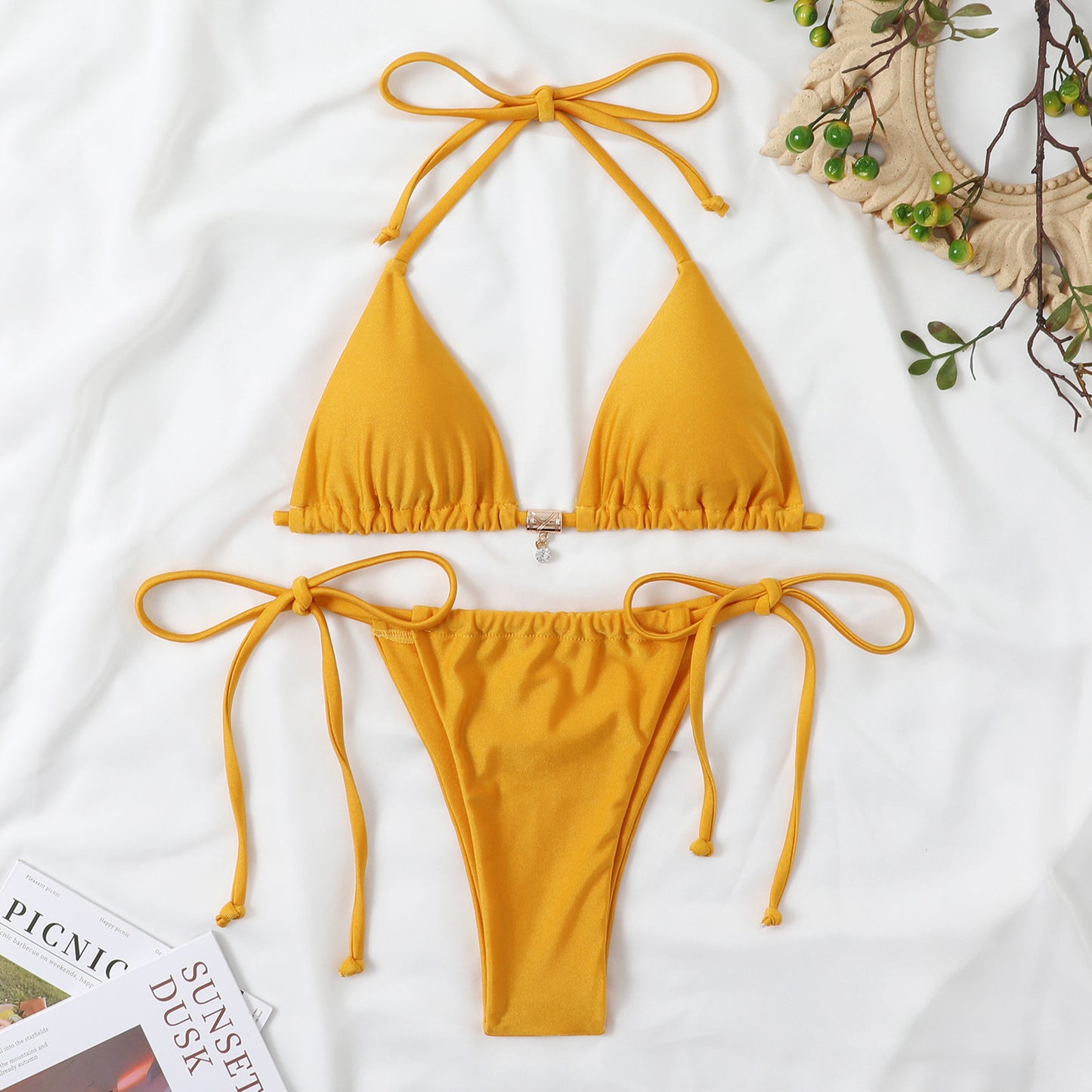 Damen Triangel-Bikini mit verstellbaren Bändern und elegantem Detail Stalluxe