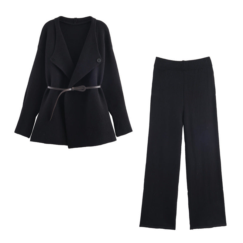 Damen modisches Strickjacken- und Hosenensemble mit elegantem Gürtel Stalluxe