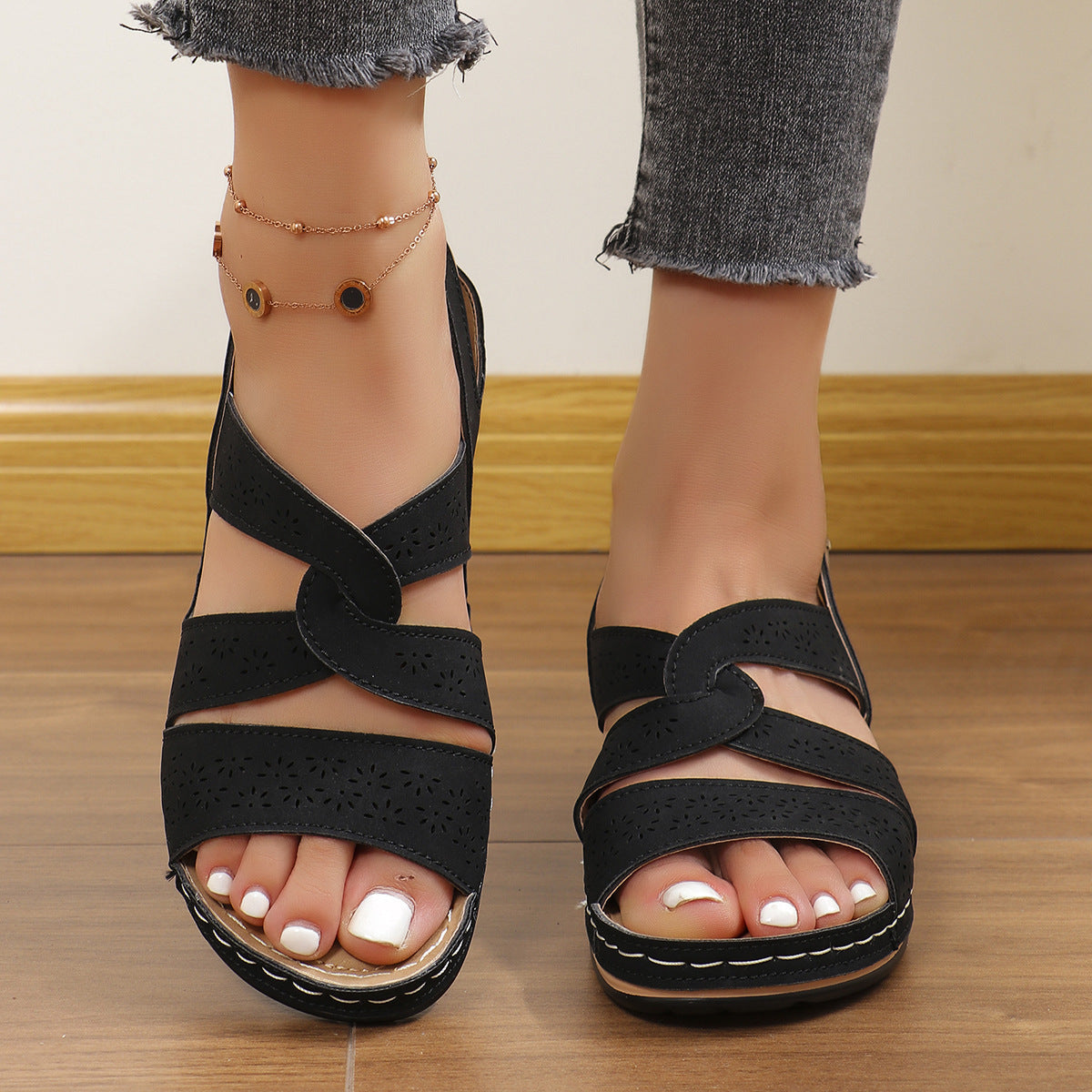Damen Komfortable Sandalen mit verstellbarem Fußriemen Stalluxe