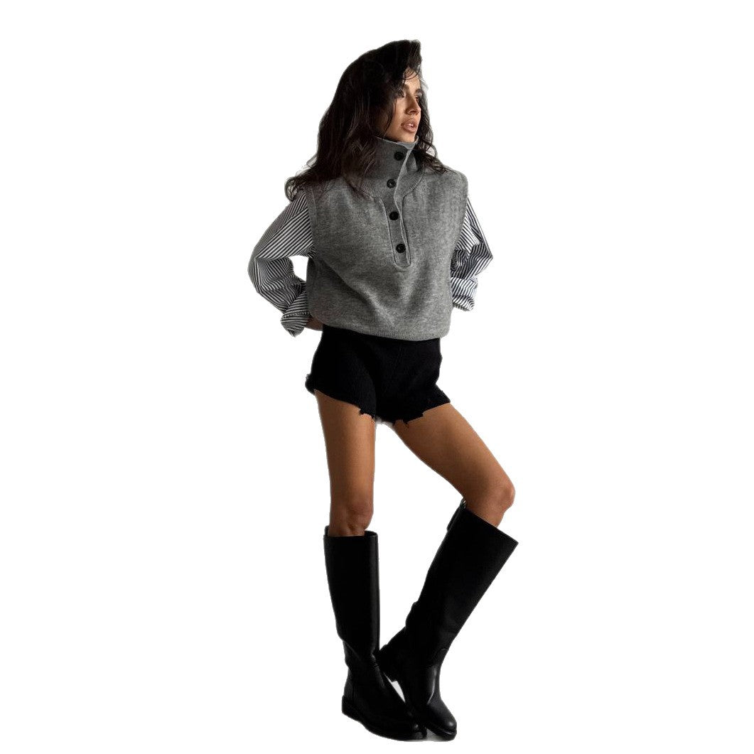 Damen Strickpullover mit hochabschließendem Kragen und Knopfdetails Stalluxe
