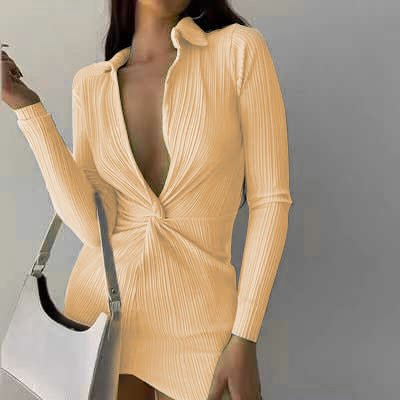 Damen Plisseekleid mit tiefem V-Ausschnitt und langen Ärmeln Stalluxe