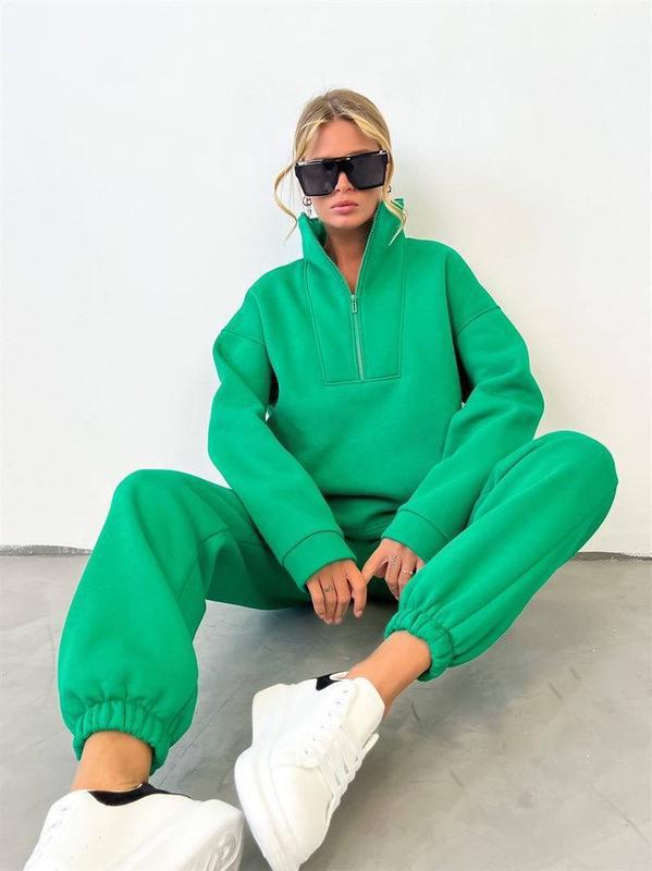 Damen Fleece-Pullover mit hohem Kragen und bequemer Hose Stalluxe