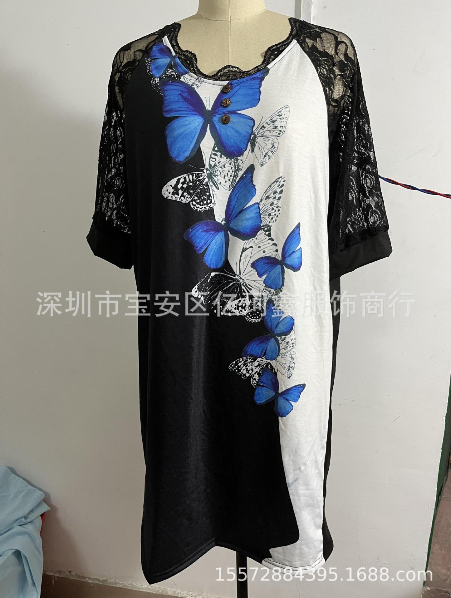 Damen Kurzärmliges Sommerkleid mit Schmetterlingsmuster und V-Ausschnitt Stalluxe