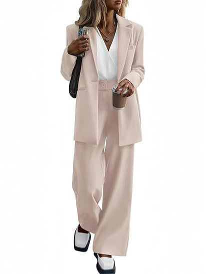 Damen Elegantes Anzugset mit taillierter Silhouette und modernen Akzenten Stalluxe