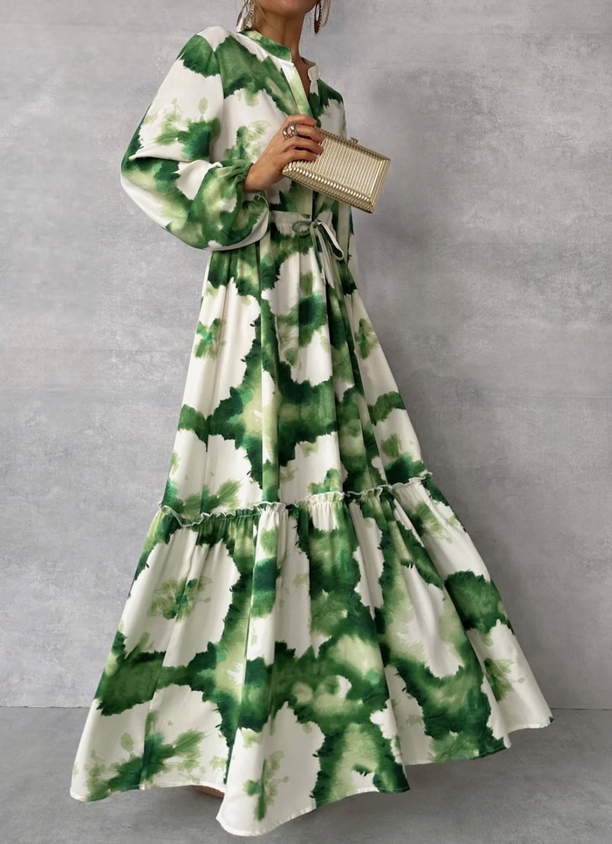 Damen Maxikleid mit modernen Aquarell-Muster und voluminösem Rock Stalluxe
