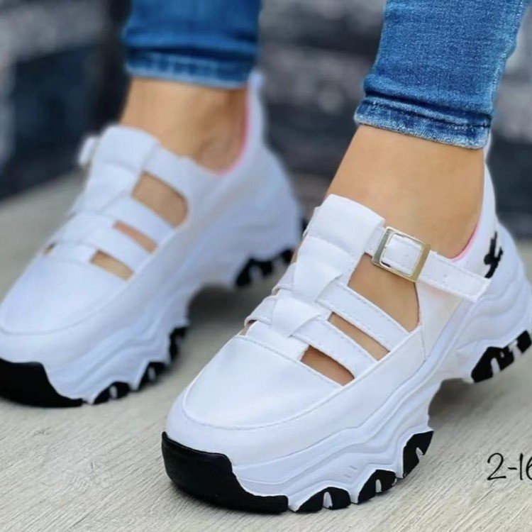 Damen Sportliche Schnürsandalen mit robustem Profil und verstellbaren Riemen Stalluxe
