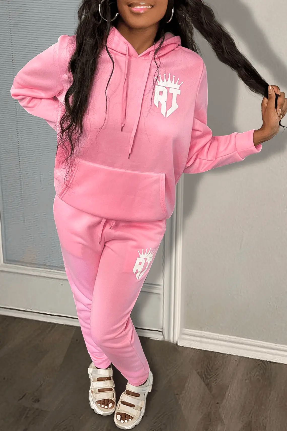 Damen kuscheliges Hoodie- und Jogginghose-Set mit praktischem Kängurutaschen-Design Stalluxe
