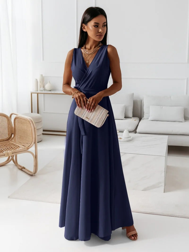 Damen Wickel-Maxikleid mit tiefem V-Ausschnitt und fließendem Schnitt Stalluxe