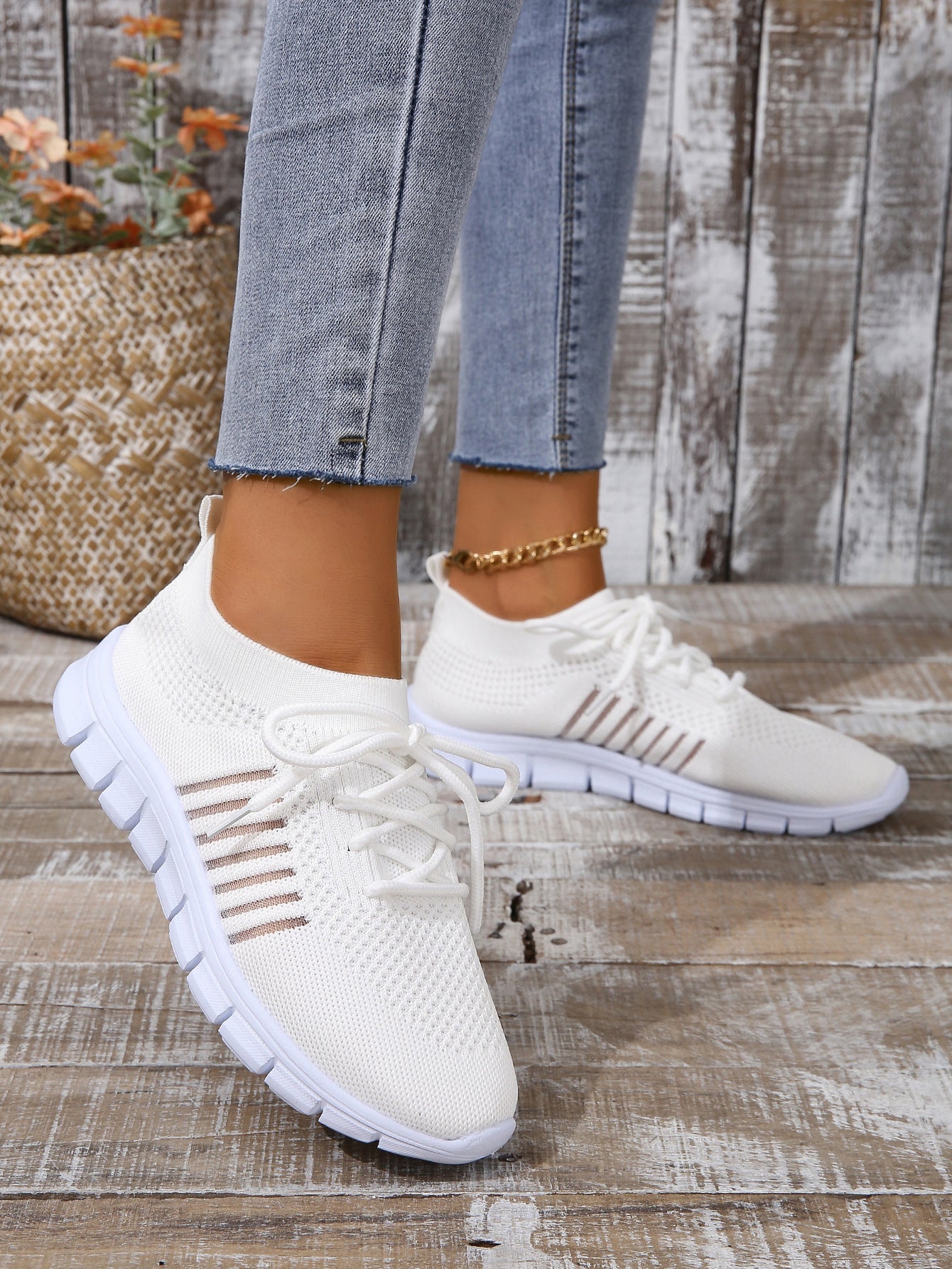 Damen Sportliche Sneakers mit atmungsaktivem Strickoberteil Stalluxe