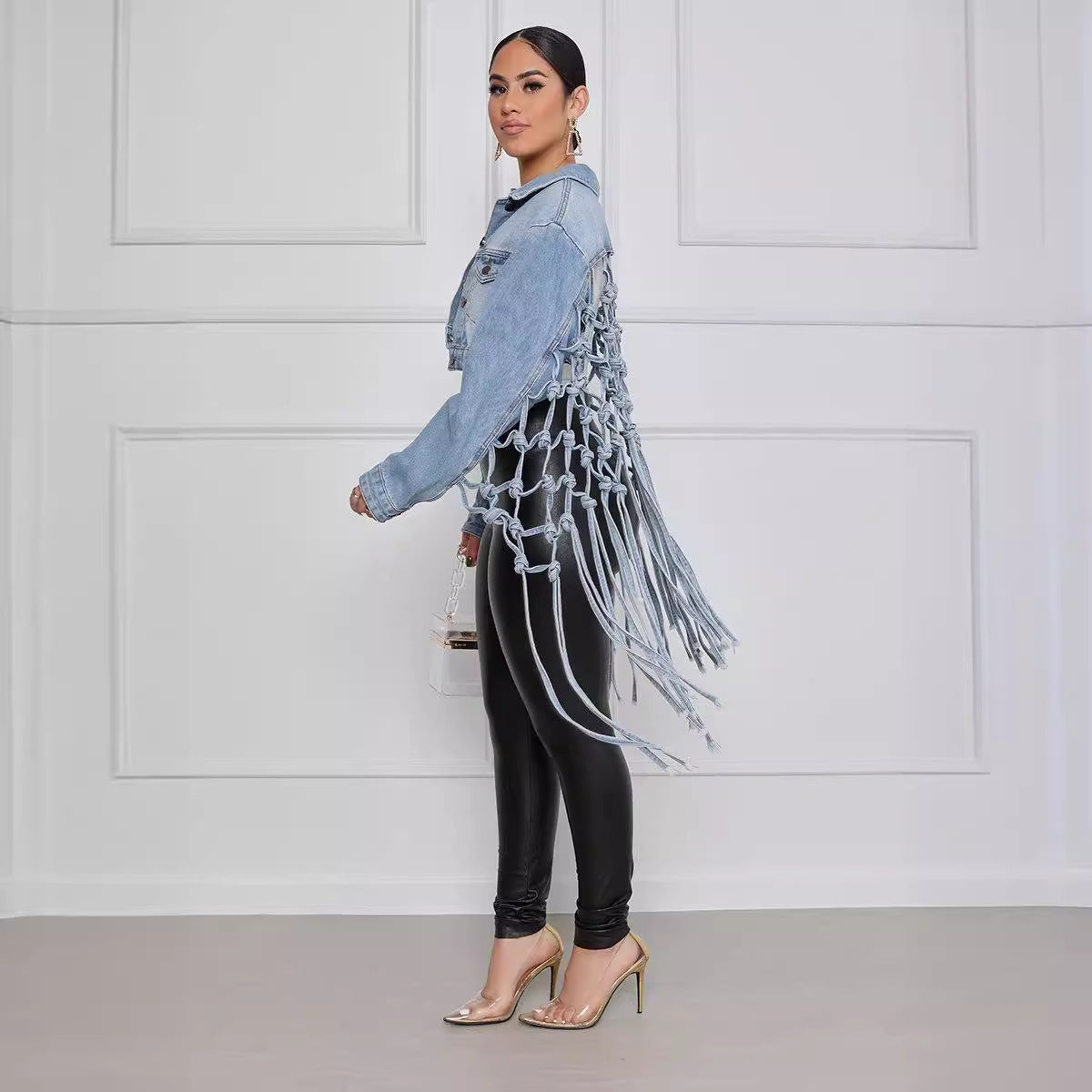 Damen Denimjacke mit einzigartigem Knoten-Detail und lässigem Schnitt Stalluxe