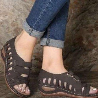 Damen Bequeme Clogs mit verstellbaren Riemen und anatomischem Fußbett Stalluxe