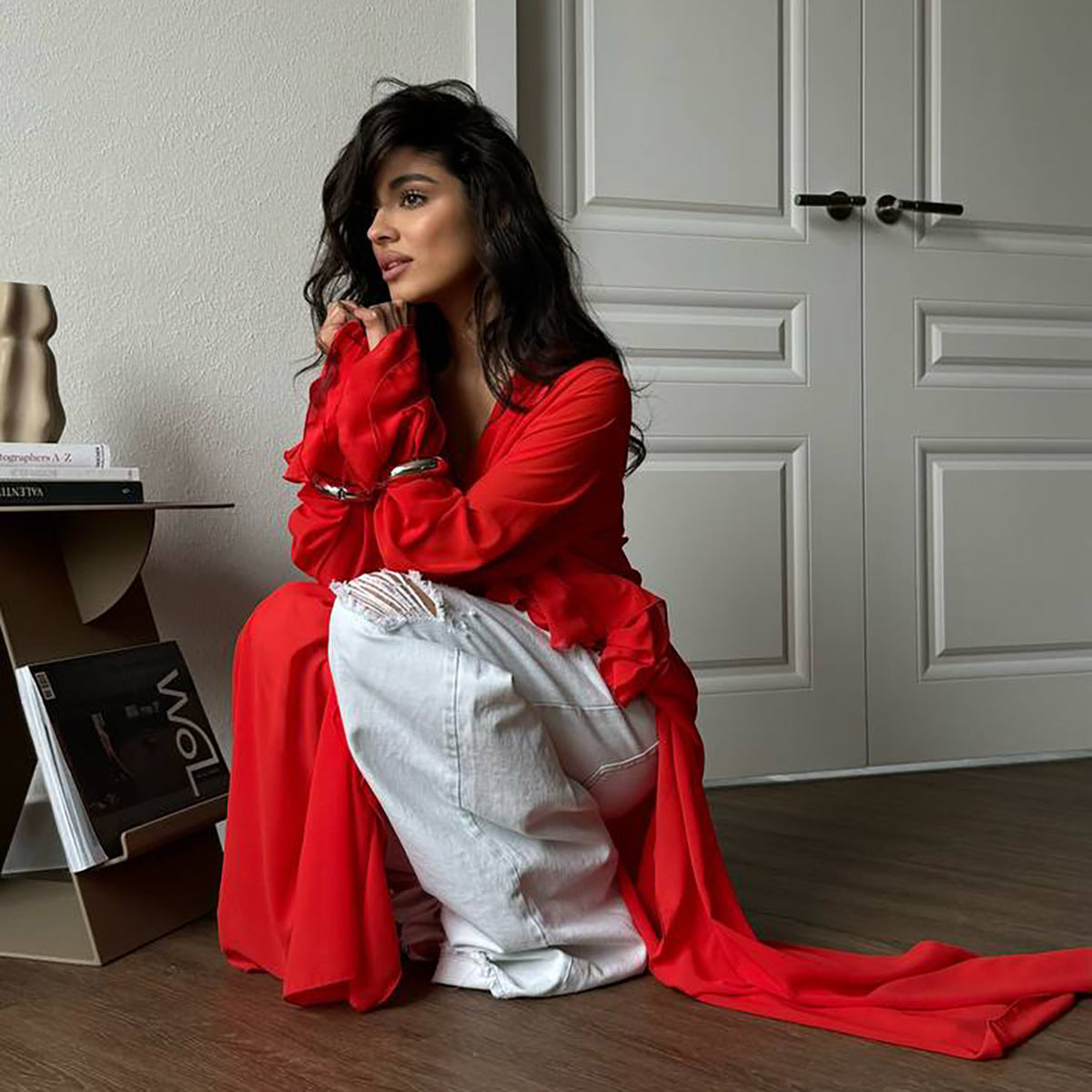 Damen Elegantes, fließendes Maxikleid mit weitem Schnitt und Rüschendetails Stalluxe