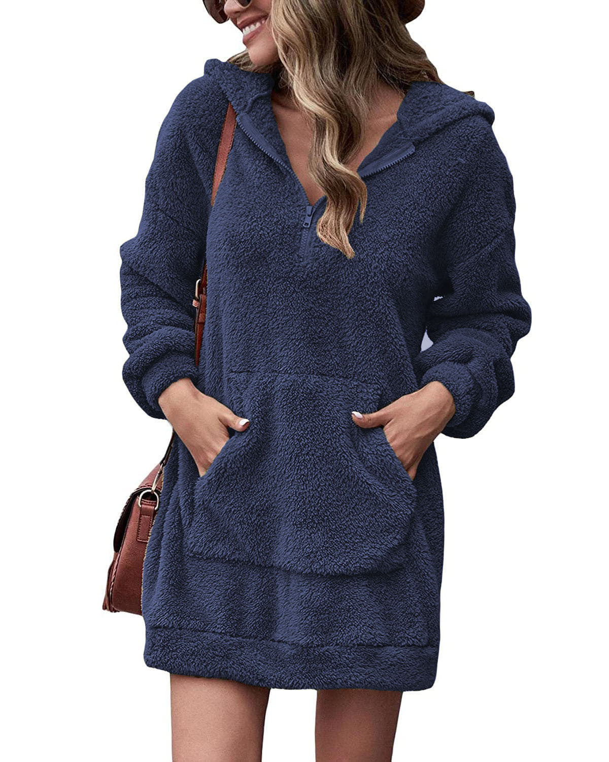 Damen kuscheliges Fleece-Kleid mit Kapuze und Taschen Stalluxe