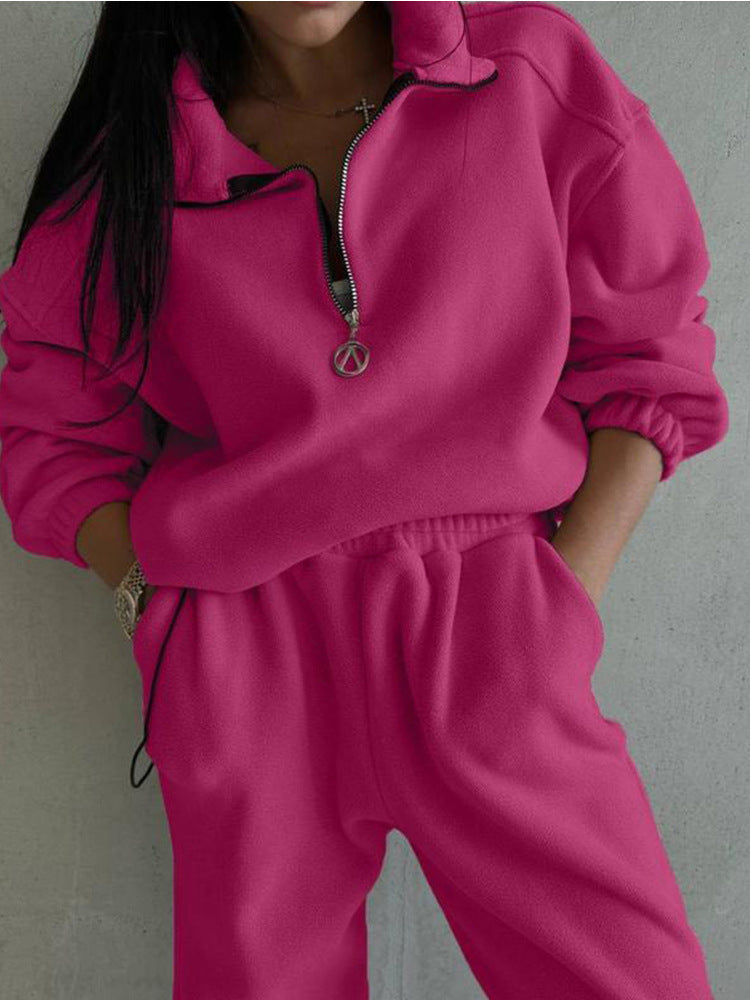 Damen Fleece Trainingsanzug mit hohem Kragen und praktischen Taschen Stalluxe