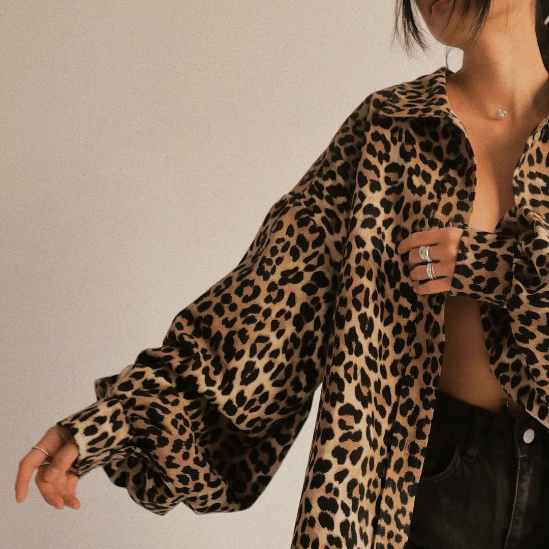 Damen Oversized Hemdbluse im Leo-Muster Stalluxe