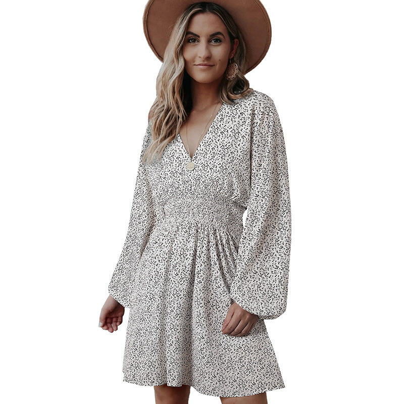 Damen Mini-Kleid mit vorteilhaftem V-Ausschnitt und elastischem Taillengürtel Stalluxe