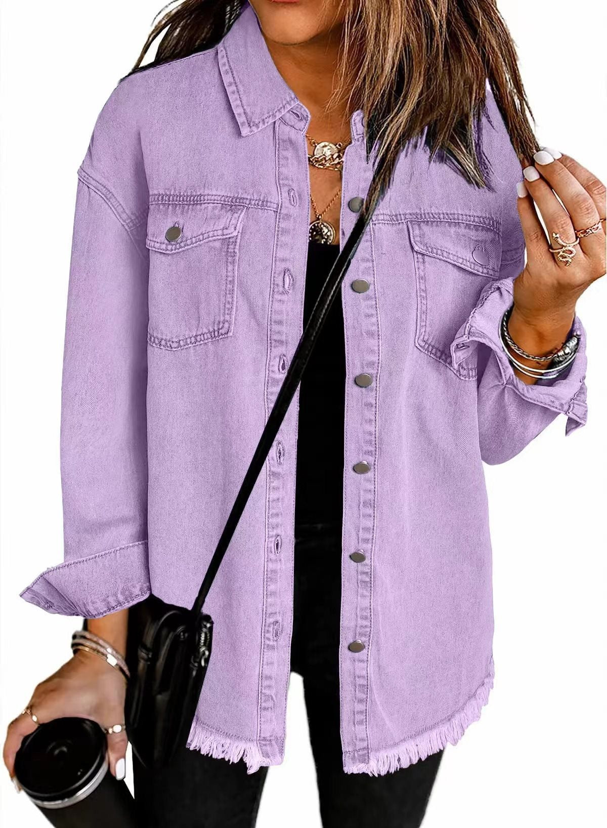 Damen lässige Jeansjacke mit fransigen Säumen und aufgesetzten Taschen Stalluxe