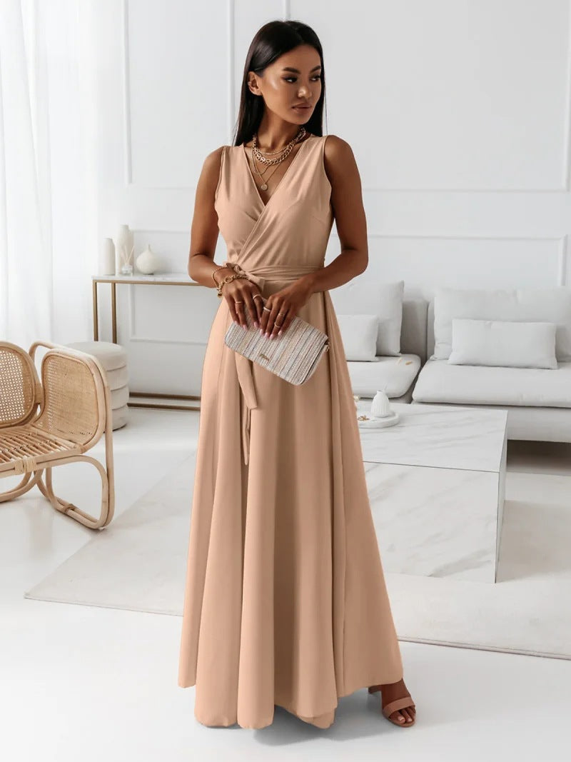 Damen Maxikleid mit Wickeloptik und tiefem V-Ausschnitt Stalluxe