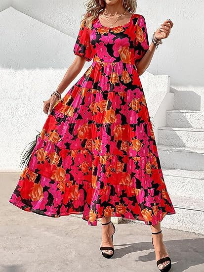 Damen Maxikleid mit schwingendem Saum und floralem Muster Stalluxe