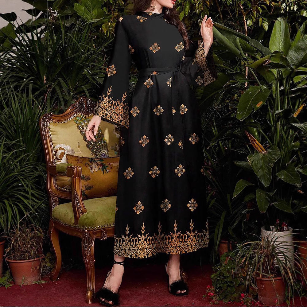 Damen festliches Abendkleid mit elegantem Gold- und Blumenmuster Stalluxe
