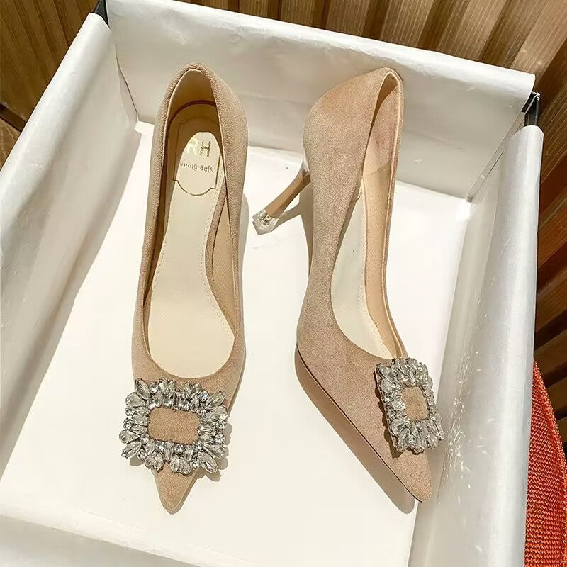 Damen elegante Pumps mit funkelndem Strassbesatz und modernem Design Stalluxe