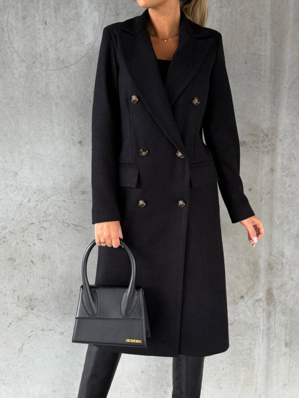 Damen eleganter doppelter Knopf-Mantel mit tailliertem Schnitt Stalluxe