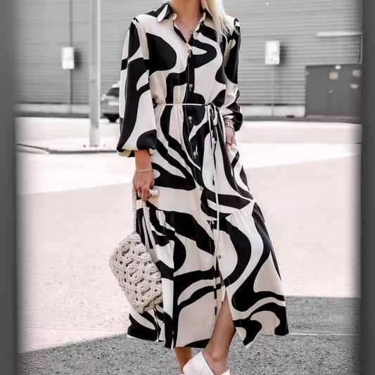 Damen Maxikleid im modischen Schwungdesign Stalluxe