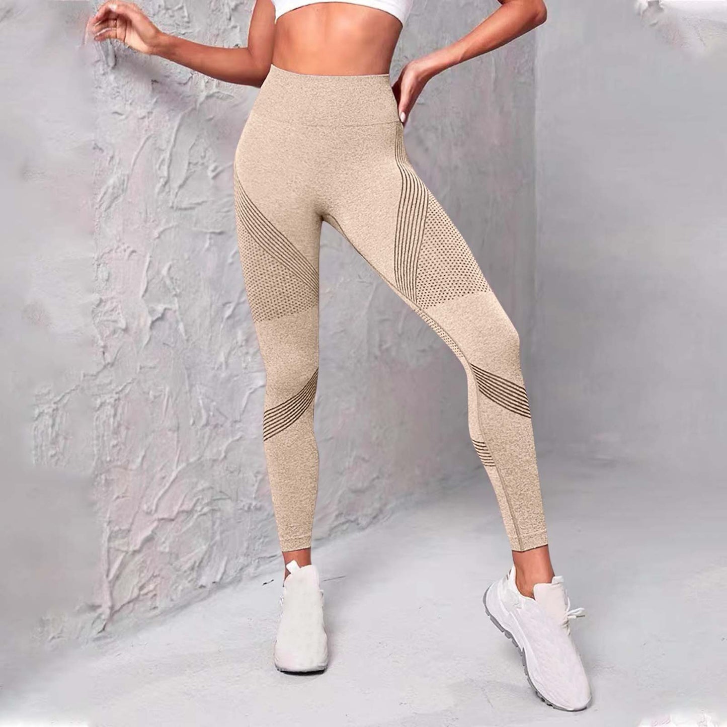 Damen Funktionsleggings mit atmungsaktivem Design und strukturierten Einsätzen Stalluxe