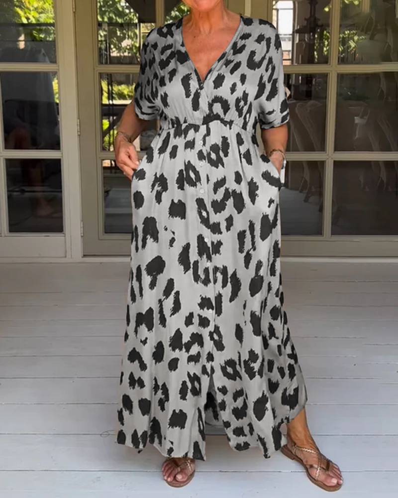 Damen Maxikleid mit zeitgemäßem Leopardenmuster und seitlichen Eingrifftaschen Stalluxe