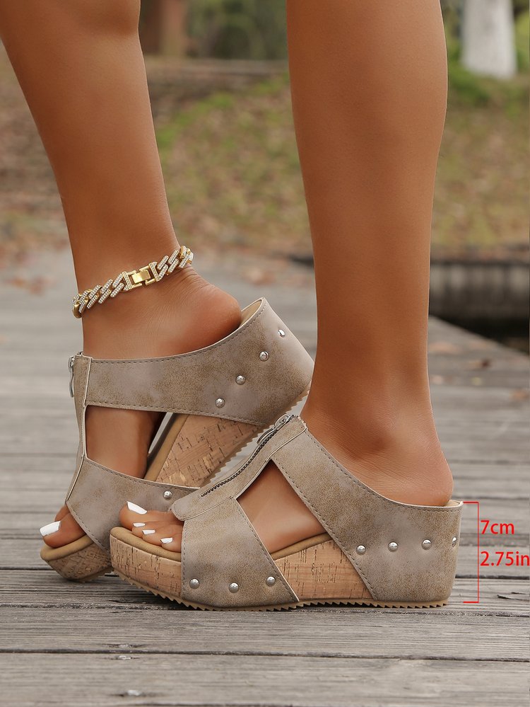 Damen Wedge-Pantoletten mit schickem Zipper und modischen Nieten Stalluxe