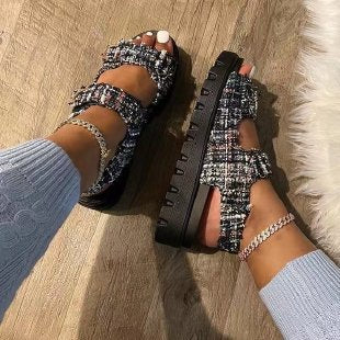 Damen Riemchen-Sandalen mit gepolsterter Sohle und verstellbarem Design Stalluxe