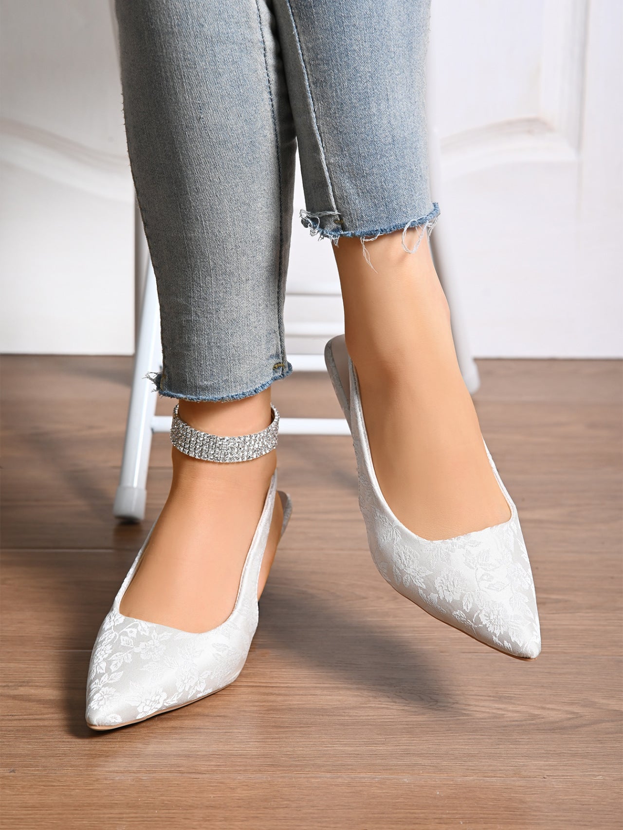 Damen elegante Slingback-Pumps mit floralem Jacquard-Muster Stalluxe