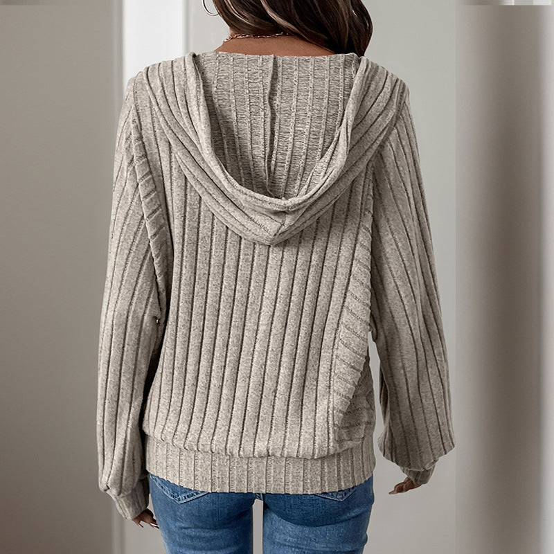 Damen Strickpullover mit Kapuze und Knopfdetail Stalluxe